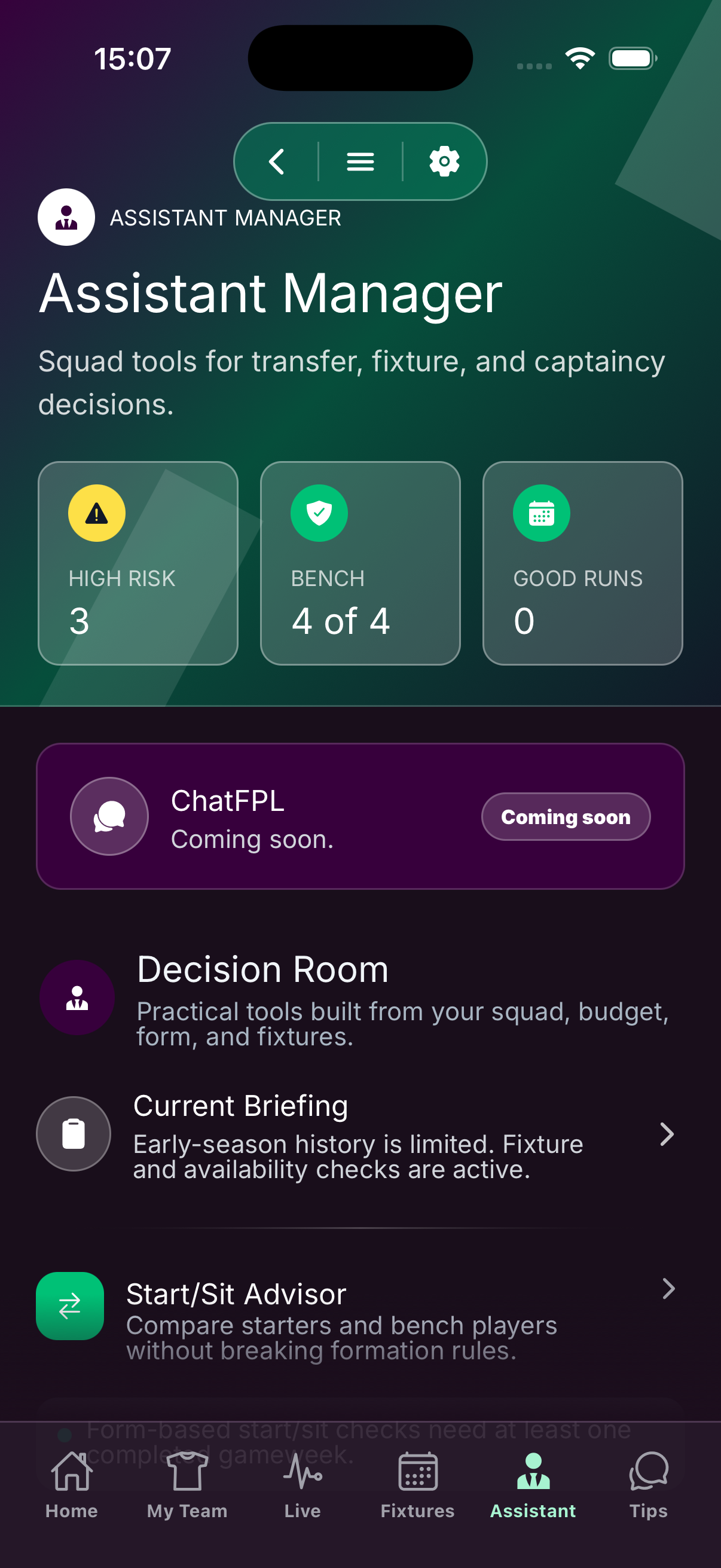 Meta FPL Assistant Manager screen showing squad risk and decision room tools.